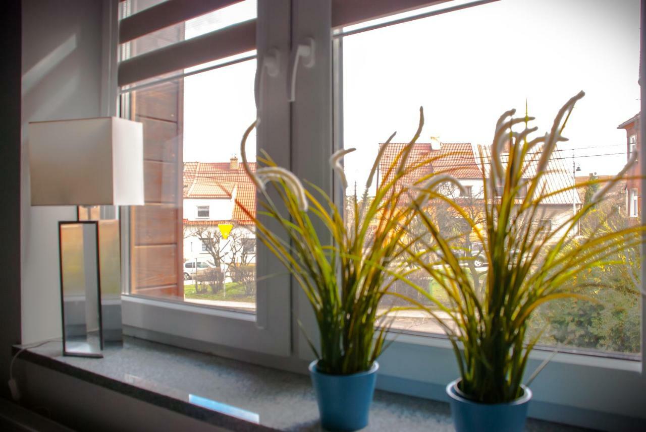 Noclegi "Boczna 5A" Apartamenty Goscinne Szczawno-Zdroj Ngoại thất bức ảnh